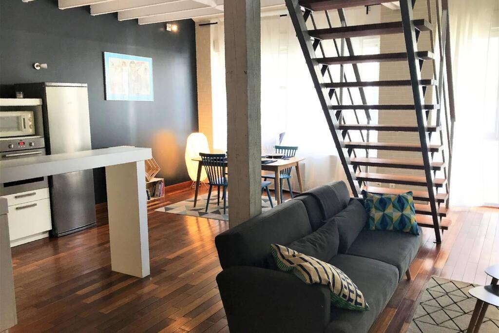 Ferienwohnung Loft Hyper Centre Reims 6 Pers Avec Parking Exterior foto